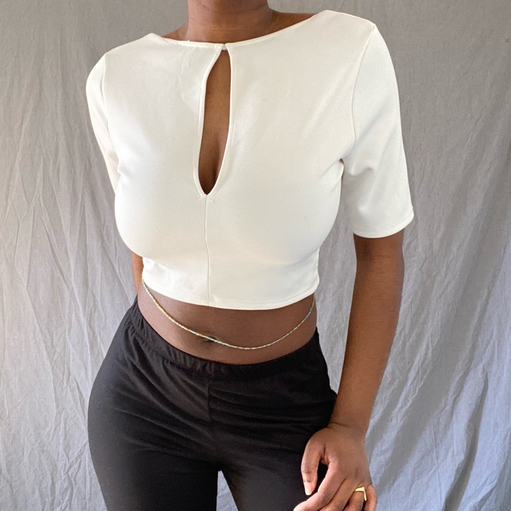 Solemio White Cut Open Top Cropped Blouse